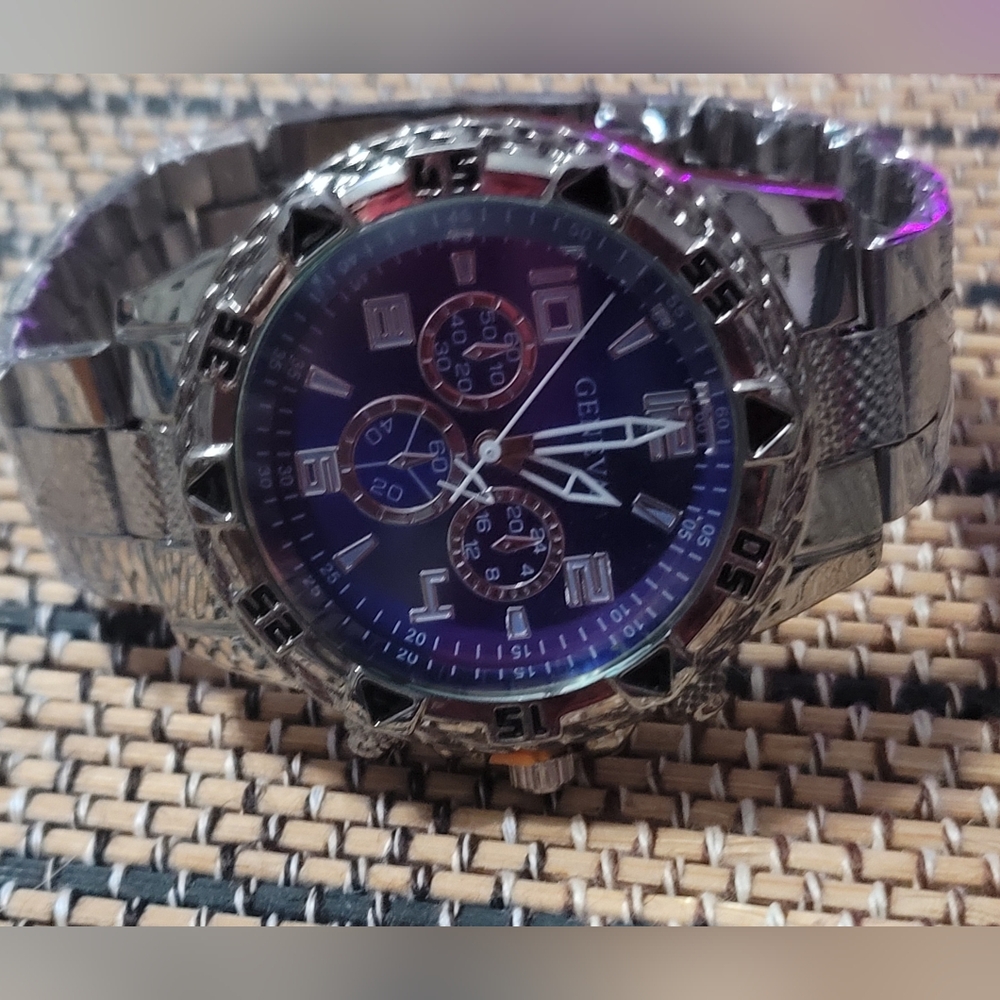 Geneva Blue Dial Silver Band Watch NEW - Picture 3 of 6